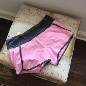 Lululemon perfect condition shorts